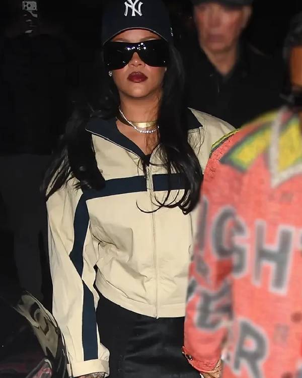 SNL-S51-Rihanna-Jacket1.jpg SNL-S51-Rihanna-Jacket1.jpg