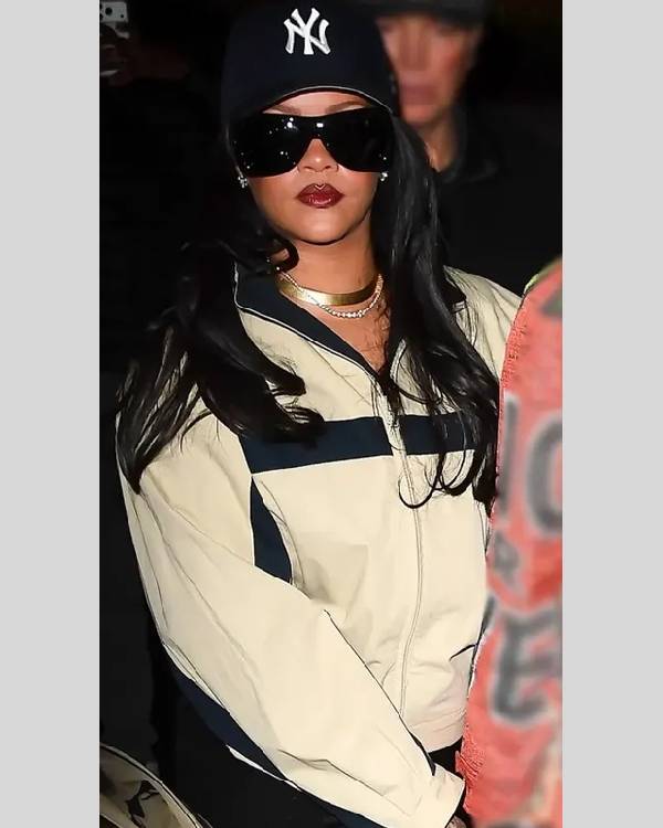 SNL-S51-Rihanna-Jacket2.jpg SNL-S51-Rihanna-Jacket2.jpg