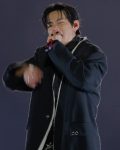 BTS-THE-Come-Back-Live-Kim-Taehyung-Coat1.jpg