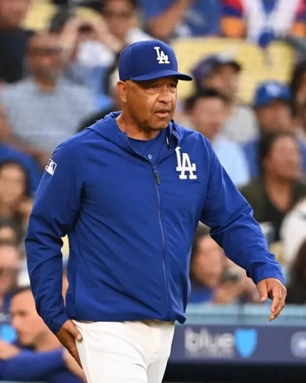 Dave-Roberts-Los-Angeles-Dodgers-Hoodie.jpg Dave-Roberts-Los-Angeles-Dodgers-Hoodie.jpg