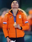 Jutta-Leerdam-Olympic-2026-Orange-Puffer-Jacket.webp