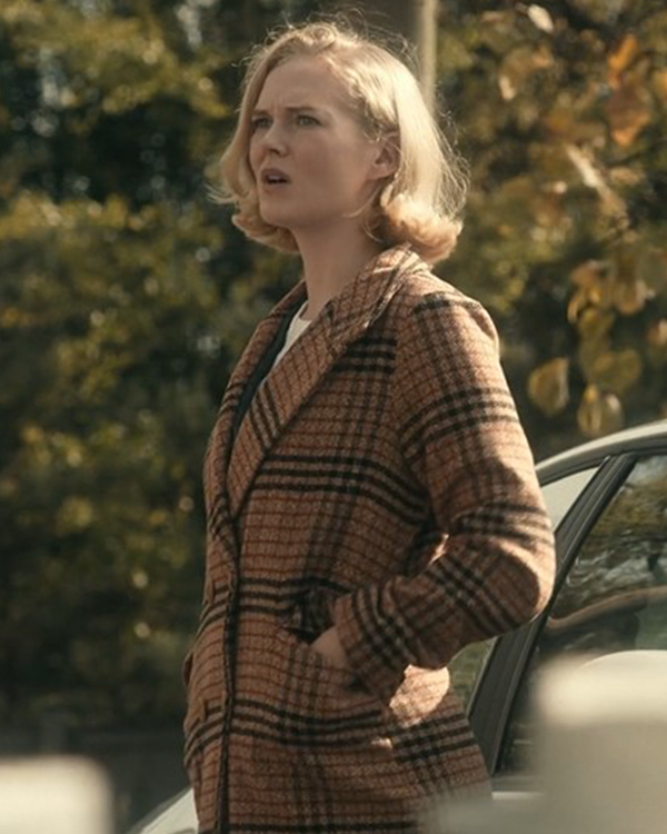 Scarpetta-Rosy-McEwen-Brown-Plaid-Coat1.jpg Scarpetta-Rosy-McEwen-Brown-Plaid-Coat1.jpg