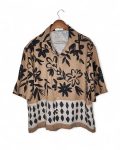Sort-Your-Life-Out-S06-Iwan-Carrington-Beige-Floral-Shirt.jpg